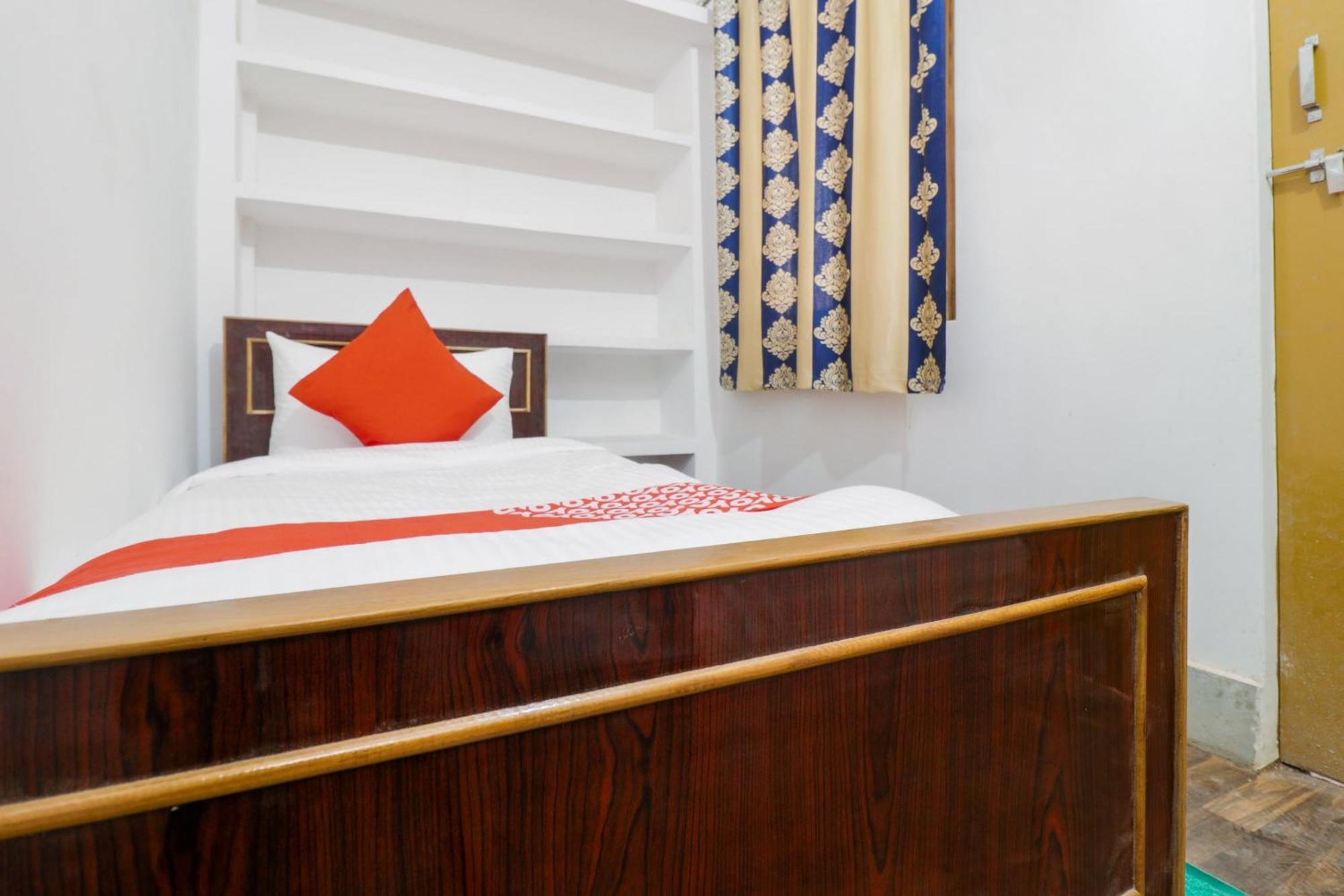 Hotel O New Suhani House Ramnagar  Bagian luar foto
